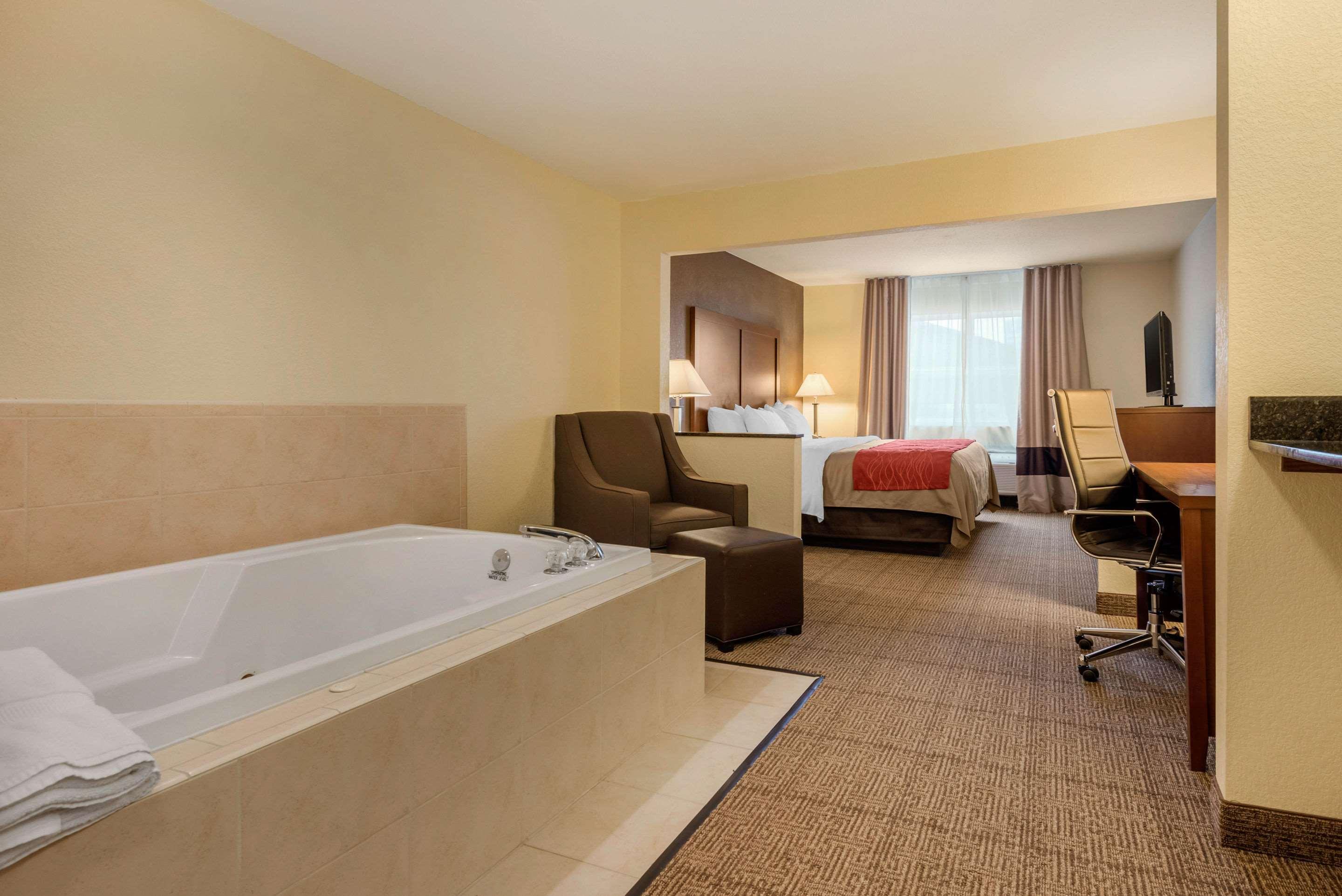 Comfort Inn Warren I-69 Luaran gambar